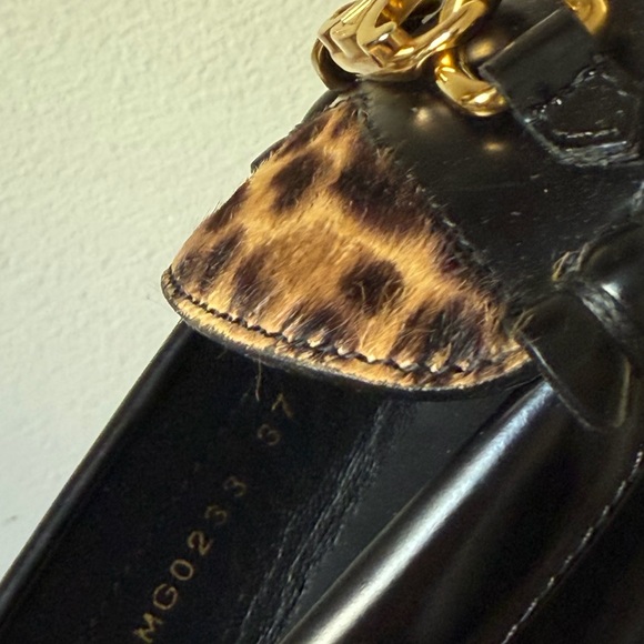 Celine margaret loafer with triomphe logo polishes bull leather and leopard - Picture 9 of 10